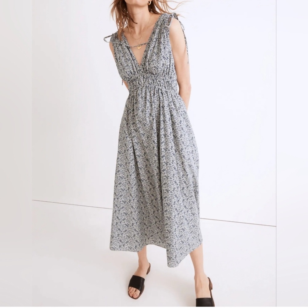 Madewell Sophia Smocked Midi Dress in Florentine Floral